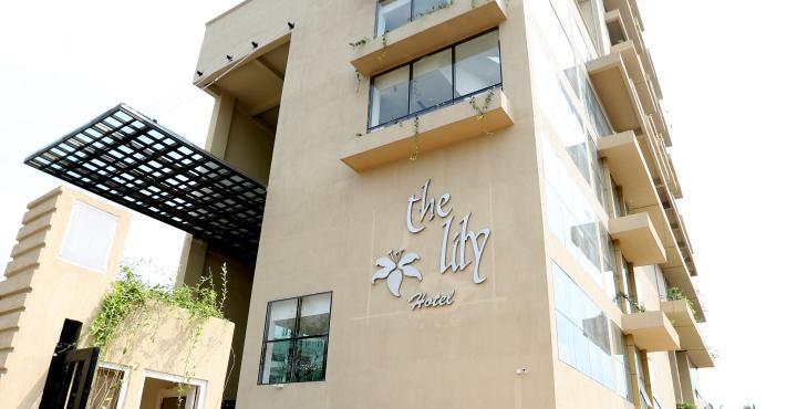 The Lily Hotel Guwahati Exterior foto